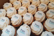 PURE HUMAN RESOURSES CUPCAKE LOGO TRADE SHOW GIVEAWAY SOUTHAMPTON HAMPSHIRE WOW CUPCAKES